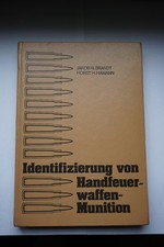 Identifizierung handfeuer waff gebraucht kaufen  München