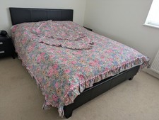 Quality double duvet for sale  WHITCHURCH