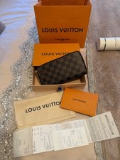 Louis vuittons wallet for sale Louis vuittons wallet for sale  NORTHWOOD