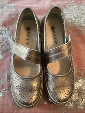 Pavers shoes 35. for sale  BRISTOL