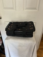 Bolsa transportadora Temptations bordada isolada, preta, tamanho 13,5wx9,5x5” profundidade comprar usado  Enviando para Brazil