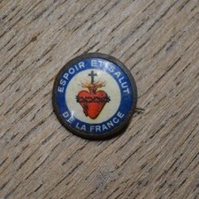 Insigne espoir salut d'occasion  Montebourg