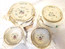 Huge lot pieces for sale  Poulsbo