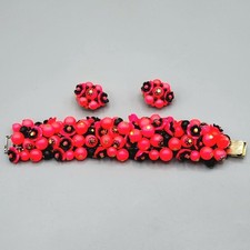 Pulseira e brincos de contas vintage de Hong Kong rosa quente preto plástico flor Cha Cha, usado comprar usado  Enviando para Brazil