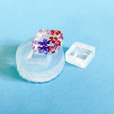 MOLDE DE SILICONE TRANSPARENTE, (MP001). PINGENTE DE CRISTAL LOMBUS   comprar usado MOLDE DE SILICONE TRANSPARENTE, (MP001). PINGENTE DE CRISTAL LOMBUS   comprar usado  Enviando para Brazil