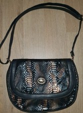 Damen handtasche schwarz gebraucht kaufen  Hagenow