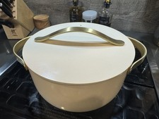 Usado, Forno holandês CARAWAY 5,16 "A X 10,5" W, cerâmica redonda antiaderente em ouro creme comprar usado Usado, Forno holandês CARAWAY 5,16 "A X 10,5" W, cerâmica redonda antiaderente em ouro creme comprar usado  Enviando para Brazil