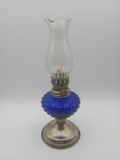 Lâmpada a óleo vintage de vidro azul cobalto com base de metal 9,75” de altura comprar usado  Enviando para Brazil