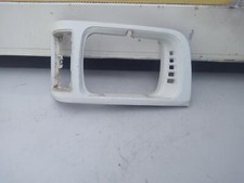 Cornice faro anteriore usato  Italia