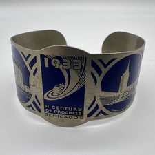 Lindo! 1933 Chicago World's Fair • Bracelete de punho • Century of Progress  comprar usado  Enviando para Brazil