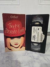 Twelve Deadly Cyns [Video/DVD] by Cyndi Lauper (VHS, Jul-1995, Sony Music... comprar usado  Enviando para Brazil