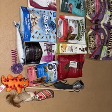 Lot cat food for sale  Hamden