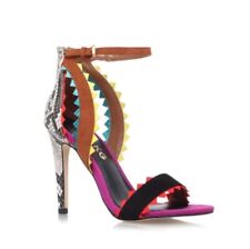 Sandali multicolore animalier usato  Caronno Pertusella