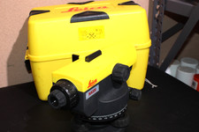 Leica na320 360 for sale  Edison