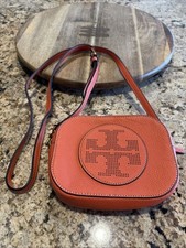 Women tory burch for sale  Easton