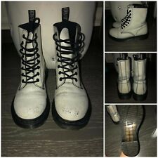 Dr.martens buchi bianchi usato  Parma