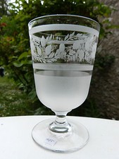 Verre pied cristal d'occasion Verre pied cristal d'occasion  Châteaudun