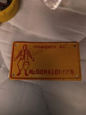 Placa de licença McDonald’s McDonaldland movida a bicicleta década de 1970 vintage comprar usado  Enviando para Brazil