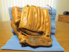 vintage left handed baseball glove for sale  High Point