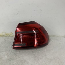 Lanterna traseira externa direita LED fabricante de equipamento original Volkswagen Passat 2016-2017 comprar usado  Enviando para Brazil