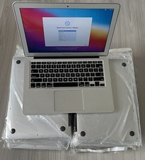 Lot older macbooks for sale  Fortville