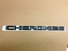 Placa de identificação emblema 2017-2021 Jeep Grand Cherokee preto brilhante "Cherokee" NOVA Mopar  comprar usado  Enviando para Brazil