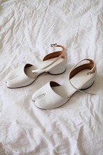 Maison margiela white d'occasion  Expédié en Belgium