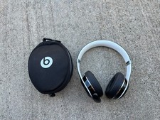 Beats solo2 headphones for sale  Fairmont