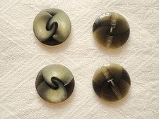 Lotto bottoni eleganti usato  Roma