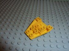 Lego yellow wedge d'occasion  La Rivière-de-Corps