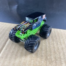 2000 Hot Wheels Grave Digger Monster Truck 1:64, ENVIO COMBINADO US$ 1 comprar usado  Enviando para Brazil
