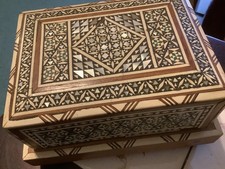 Vintage music box for sale Vintage music box for sale  NEWTON-LE-WILLOWS