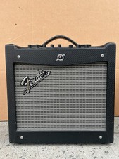 Amplificador de guitarra elétrica FENDER Mustang I PR824 70W comprar usado  Enviando para Brazil