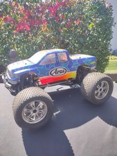 Traxxas tmaxx race for sale  Red Lion