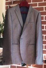 Ventuno piece suit for sale  SOUTHEND-ON-SEA