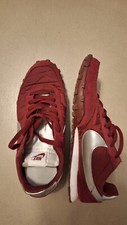 Scarpe uomo sneakers usato  Viareggio