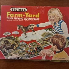 Vintage victory farmyard for sale Vintage victory farmyard for sale  LEVEN