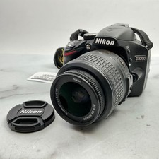 Câmera Nikon D3200 com Lente 18-55mm VR Sem Carregador Usada Boa comprar usado  Enviando para Brazil