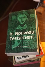 Livre nouveau testament d'occasion  Vailly-sur-Sauldre
