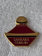 Pin metal doré d'occasion Pin metal doré d'occasion  Le Perreux-sur-Marne