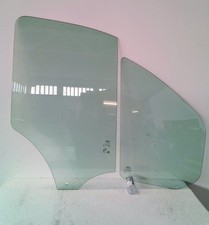 Vetro scendente anteriore usato Vetro scendente anteriore usato  Italia