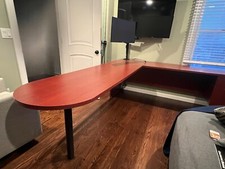Custom computer desk for sale  Seaford