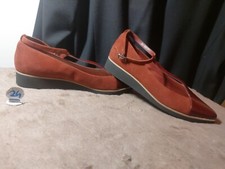 Clarks pumps suede for sale  HAMILTON