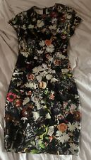 Vestido Feminino Alexander McQueen Tamanho 8 Estampado Floral Bodycon Preto comprar usado  Enviando para Brazil