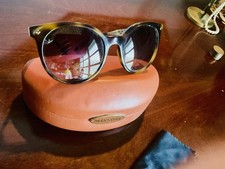 Lunettes soleil femme d'occasion  Castelsarrasin