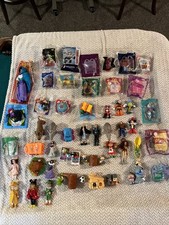 Lot vintage present for sale  Frederick