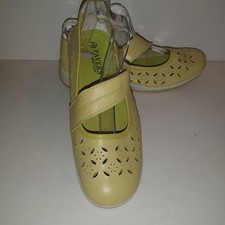 Ladies size pavers for sale  BROADSTAIRS