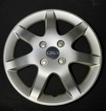Set borchie ruota usato Set borchie ruota usato  Leffe