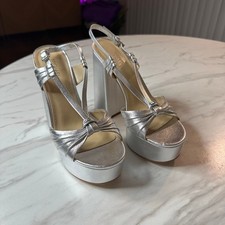 Michael kors women for sale  Quincy