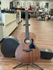 Taylor 324e acoustic d'occasion  Expédié en Belgium